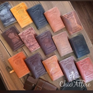 Nouveau porte-passeport en cuir pleine fleur personnalisé étuis à passeport en cuir personnalisés passeports de haute qualité portefeuilles cadeau de voyageur - Product Image 1