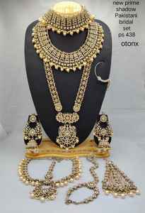 Conjunto de Collar de Novia Tradicional Étnico Chapado en Oro con Aleación, Hecho a Mano, con Aretes de Circonia, Matha Patti para Bodas, Compromisos y Fiestas - Product Image 3