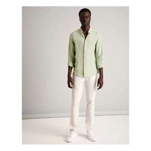 เสื้อเชิ้ตผู้ชายสไตล์ร่วมสมัย ออกแบบมาเพื่อผู้ชายยุคใหม่ที่แสวงหาความสบาย ดีไซน์เรียบร้อย และเหมาะสำหรับการสวมใส่ในชีวิตประจำวัน - Product Image 6