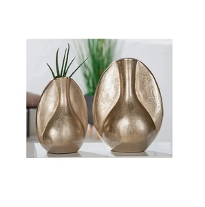 Luxury Metal Flower <b>Vase</b> New Flower Pots New Aluminum Flower <b>Vase</b> In Bottle Shaped New Plant <b>Vase</b> Metal Planters - Product Image 2