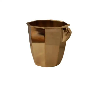 Enfriador de vino de metal hecho a mano, diseño de estrella, cubo de hielo de acero inoxidable con mango de anillo dorado para cerveza y soporte para fiestas - Product Image 3