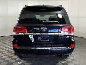 Usado 2017 Toyota Land Cr uiser - Product Image 5