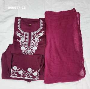 Vêtements ethniques en soie romaine avec broderie de sequins, pantalon, kurti et dupatta, achat en ligne en Inde, approvisionnement en gros d'usine - Product Image 6