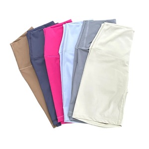 Couleur bonbon explosif trois sections taille serrée plissée sans couture trois points sport Yoga Shorts - Product Image 5