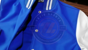 Chaquetas con letras de béisbol personalizadas para hombre de alta calidad, chaqueta universitaria ligera de concha suave a la moda informal para exteriores de Color sólido - Product Image 4