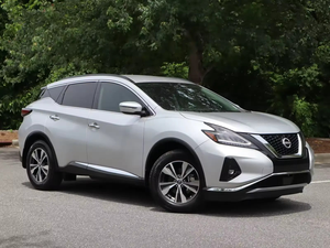 Mu R.a No SV 2024 Usado en Buen Estado, Volante a la Izquierda, Asientos de Cuero, Cámara Trasera, Automático Inteligente - Product Image 5