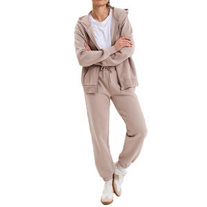 Jogging ou pantalon de survêtement respirant de haute qualité pour femmes adapté au sport Fitness Gym et au style de rue avec un look moderne à la mode - Product Image 4