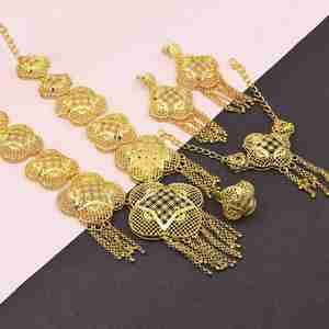 Juego de Joyería de Moda de Oro Teñido de 14K, 18K y 24K al por Mayor, Juego de Joyería Tradicional, Collares Elegantes, Juego de Joyería de Latón con Baño de Oro - Product Image 1