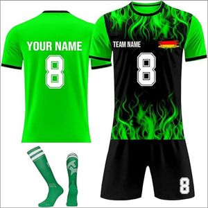 ชุดฟุตบอลชายแบบกำหนดเอง ชุดกีฬาโพลีเอสเตอร์ระบายอากาศ ชุดยูนิฟอร์มฟุตบอลครบชุด รวมถึงชุดกีฬา กางเกงขาสั้นสำหรับฤดูร้อน - Product Image 1
