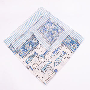 Foulard carré imprimé floral 100 % coton de haute qualité, respirant, écologique, à nouer, doux pour la peau, pour la tête et le cou - Product Image 2