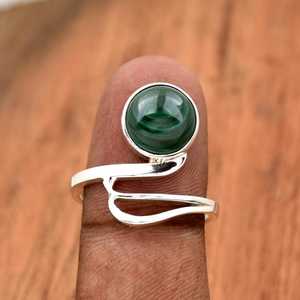 Anillo artesanal bohemio de malaquita de Plata de Ley 925, acabado en rodio, estilo cristiano religioso, regalo de boda, tamaño de fiesta 5-12, compromiso - Product Image 5