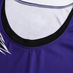 Uniforme de baloncesto de tamaño personalizado de fabricante profesional, ropa deportiva ligera con logotipo impreso, opción de talla grande - Product Image 4