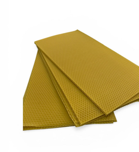 แผ่นรังผึ้งแท้ 100% ทำจากขี้ผึ้งบริสุทธิ์ |   การทำเทียนจากน้ำผึ้งธรรมชาติ |   SOLAEN NATURAL แบรนด์ ผลิตภัณฑ์มีอายุการเก็บรักษา 2 ปี |   ผลิต - Product Image 2