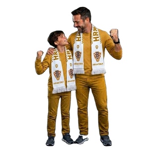 Fabricante profesional de bufandas de secado rápido con logotipo personalizado para hombres, bufanda sólida con impresión por transferencia de calor y detección de agujas para adultos. - Product Image 1