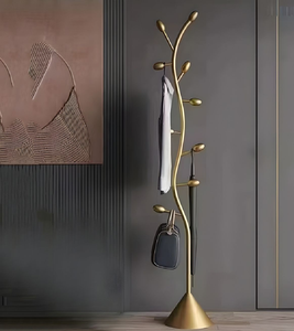 Porte-manteau en métal noir durable | Cintre autoportant simple pour manteaux, sacs et accessoires | Économiseur d'espace - Product Image 4