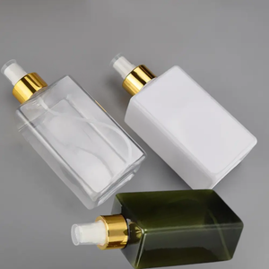 Embalaje cosmético de plástico cuadrado de 300ml como hecho con sello de bomba para el cuidado de la piel suero champú loción fábrica fabricada Vietnam - Product Image 2