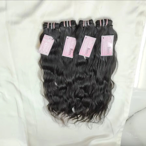 Extensiones de cabello humano sin procesar 100% con textura ondulada India natural de 24 pulgadas 4 paquetes de color natural - Product Image 1