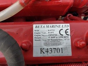 Nouveau Beta Marine Beta 28 28HP moteur diesel marin hors-bord intérieur électrique et essence pour la navigation de plaisance - Product Image 3