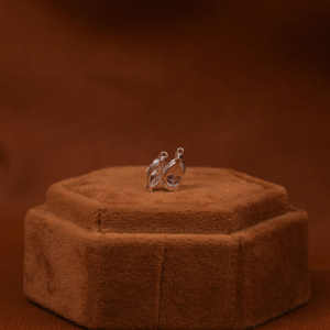 Toi Et Moi Pendentif en or massif 14kt personnalisé Poire rose et marquise blanche Diamants de laboratoire plaqués or pour les femmes de luxe - Product Image 3