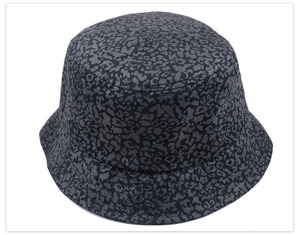 Sombrero de pescador de terciopelo a la moda al por mayor hecho a medida con diseño de dibujos animados para escenas casuales y de ciclismo - Product Image 3