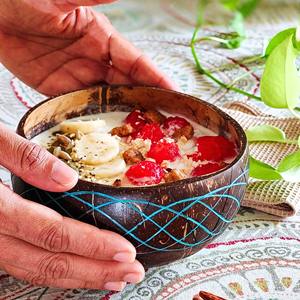 La mejor opción para acampar en verano, cuenco desechable ecológico para batidos de madera de coco, patrón de onda azul tallado, bandeja segura para alimentos - Product Image 4