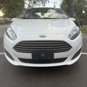 Auto Usado de Calidad a Precio Accesible, Ford Fiesta S 2015, Volante a la Izquierda - Product Image 1