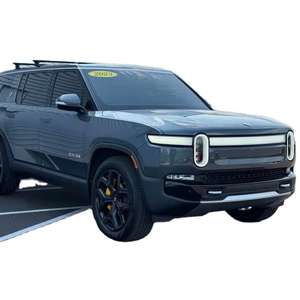 Neatly used 2023 electric SUV with all-wheel drive and long-range <b>battery</b> capacity. 7-seat interior panoramic roof - Product Image 1