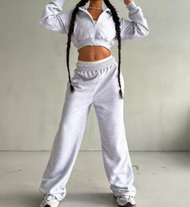 ชุดวอร์มผู้หญิงสำหรับฤดูหนาว ผ้าหนา ระบายอากาศได้ดี ลายพิมพ์ตามสั่ง เสื้อครอปท็อปลำลอง ชุดออกกำลังกาย เสื้อฮู้ดซิปแบบเรียบง่าย กางเกงจ็อกเกอร์ - Product Image 5