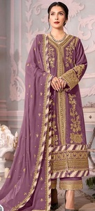 Nuevo traje pakistaní Georgette con trabajo bordado y parte inferior Stanton con interior y conjunto Dupatta para mujeres venta en línea - Product Image 3