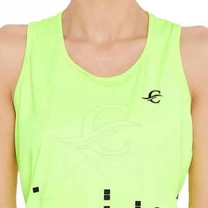 Camiseta sin mangas deportiva personalizable de alta calidad para mujer, suave, transpirable, para entrenamiento, estilo informal con logotipo personalizado en piezas al por mayor - Product Image 6