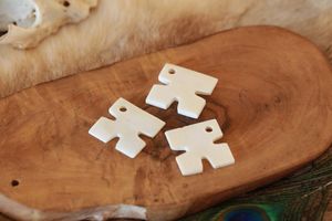 Devanadera de hilo de hueso Natural de estilo religioso de la edad vikinga, diseño de Ángel tallado ecológico, técnica de grabado pulido - Product Image 3