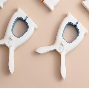 Balcon Extra Large Blanc Supports En Plastique Blanchisserie Grandes Chaises Personnalisées En Gros Bar <span class=keywords><strong>Serviette</strong></span> Clips <span class=keywords><strong>Plage</strong></span> - Product Image 6