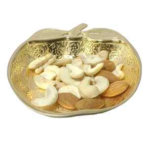 Cuenco de frutas secas de Metal de latón con diseño de pavo real, almacenamiento decorativo duradero para nueces, aperitivos y dulces para ocasiones de fiesta - Product Image 4