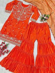 Último nuevo diseñador indio ropa de fiesta Look Top Sharara y traje Dupatta en trabajo bordado personalizar Ropa Étnica al por mayor - Product Image 5