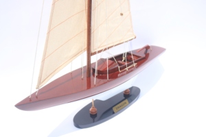 เรือยอชท์มังกรคลาสสิกโมเดลคุณภาพสูงทำจากไม้ทาสีด้วยมือสำหรับเป็นของขวัญของที่ระลึกในบ้าน-ตรุษจีนและคริสต์มาส - Product Image 3