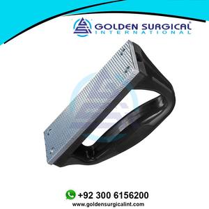 Venta al por mayor GOLDEN práctico escofina dentada mango de plástico caballo veterinario aseo instrumentos herramientas - Product Image 2