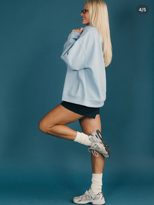 Sweat-shirt à col montant réversible pour femme, imprimé personnalisé sur le devant, manches longues, surdimensionné, en polaire écologique, pour l'hiver - Product Image 5