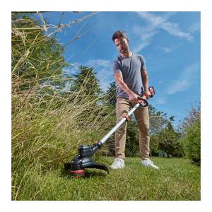 Podadora a Batería de 36V con 1 Batería y 2.5Ah, Profundidad de Corte 33cm BCSTE636L1 para Herramientas de Jardín - Product Image 2