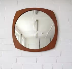 Marco de espejo de pared de madera de estilo moderno elegante de Azora Industries, impresionante detalle decorativo tallado a mano para el hogar o el hotel - Product Image 2