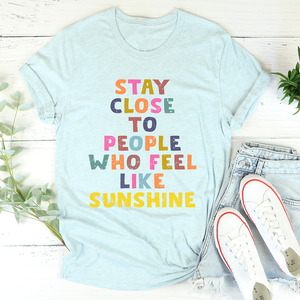 Camiseta de Algodón Transpirable con Diseño Simple 'Stay Close Sunshine', Corte Ajustado, Largo Corto, Jersey Transpirable, Tallas XS-XL, Logotipo con Letras - Product Image 3