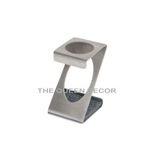 Soporte de cepillo de dientes con forma de hexágono chapado en oro hecho a mano creativo artículos de baño de metal elegante - Product Image 6