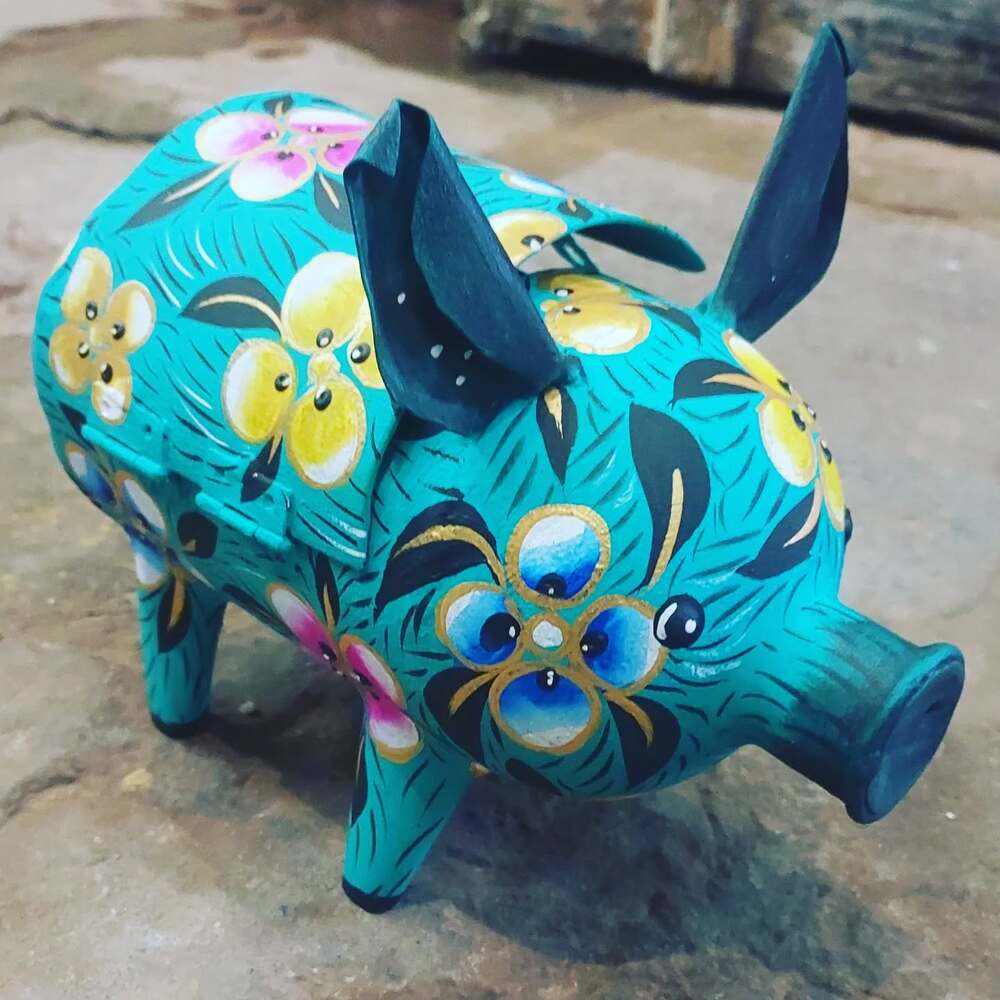 สีดำสีกากี