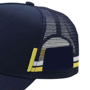 Chapeau de camionneur en maille à 5 panneaux de haute qualité pour hommes Logo de broderie 3D personnalisé Design classique toile en gros à la mode pour le cyclisme - Product Image 6