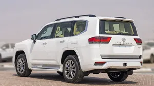Mejor Oferta LandCruiser VXR 3.5 Híbrido 2026 |   SUV de Lujo con Todas las Opciones |   Asientos de Cuero |   Sistema de Sonido JBL |   Ruedas de Aleación Premium - Product Image 2