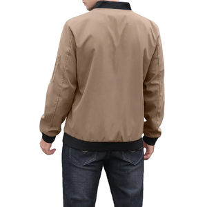 Chaquetas cortavientos caqui de invierno personalizadas para hombre, chaquetas de talla grande para hombre, chaquetas de vuelo de satén de nailon liso para hombre con bolsillos laterales - Product Image 3