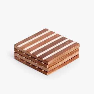Sous-verre en bois écologique, idéal pour les maisons durables, protégeant les tables du chaleur des boissons - Product Image 6