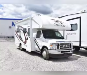 Barato 2024 2023 Winnebago Minnie Winnies Ahora Premium Clase C Autocaravana a Precio de Descuento Ideal para Cómodo - Product Image 1