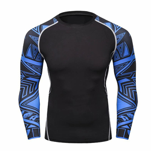Camiseta personalizada de compresión para gimnasio de secado rápido para hombre, camiseta de entrenamiento físico de poliéster de gran tamaño, Anti-UV UPF50, ropa transpirable para protección contra erupciones - Product Image 3