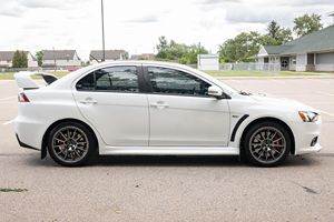 MITSUBISHI LANCER EVOLUTION X FINAL EDITION 2015 USADO, VOLANTE A LA IZQUIERDA/DERECHA - Product Image 3