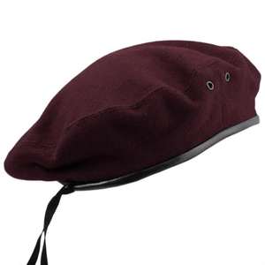 Boina de entrenamiento para hombres de nuevo estilo, gorra ceremonial cómoda de lana y poliéster para uso en exteriores a la venta en Pakistán - Product Image 1